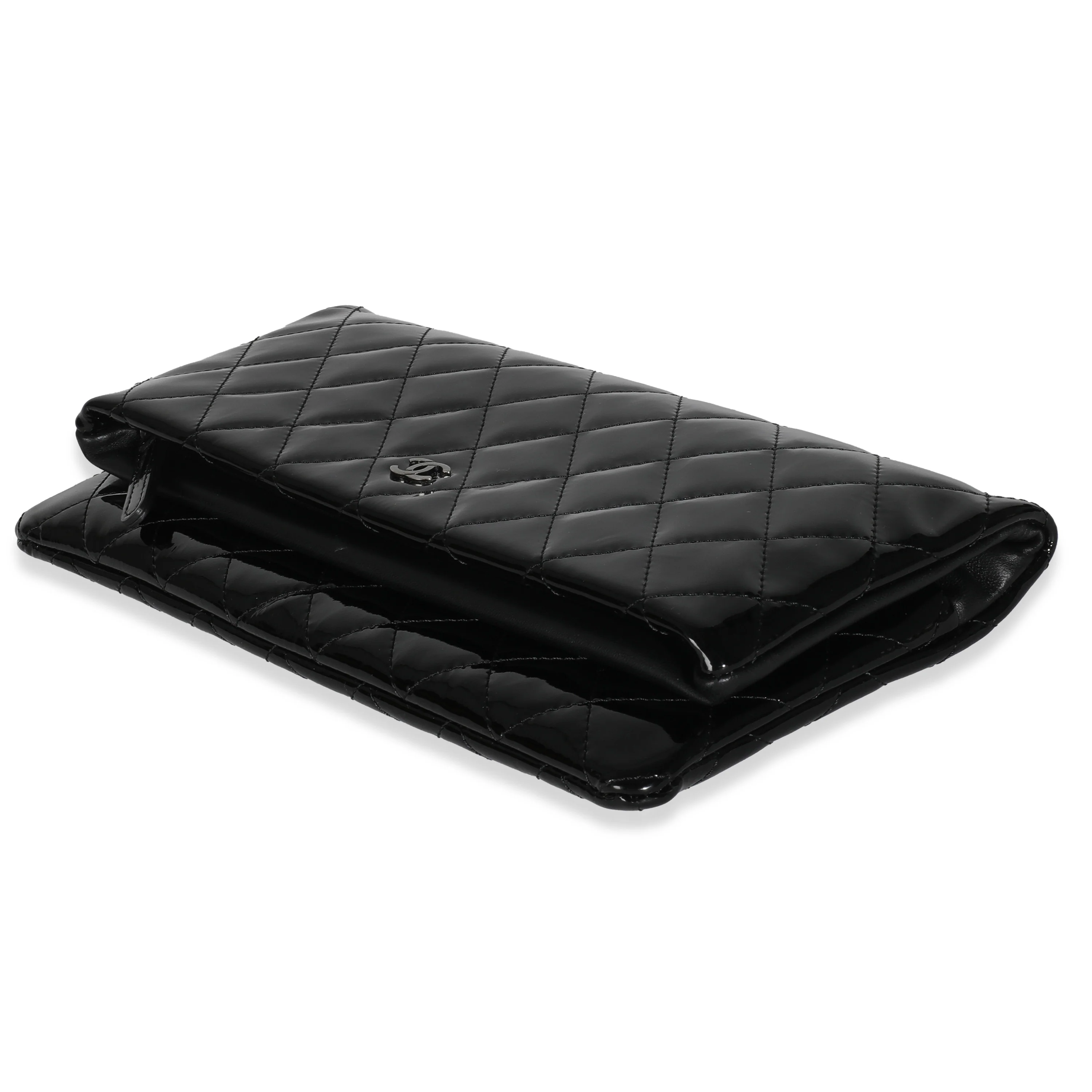 14B Black Quilted Patent Beauty CC Flap Clutch - Image 7