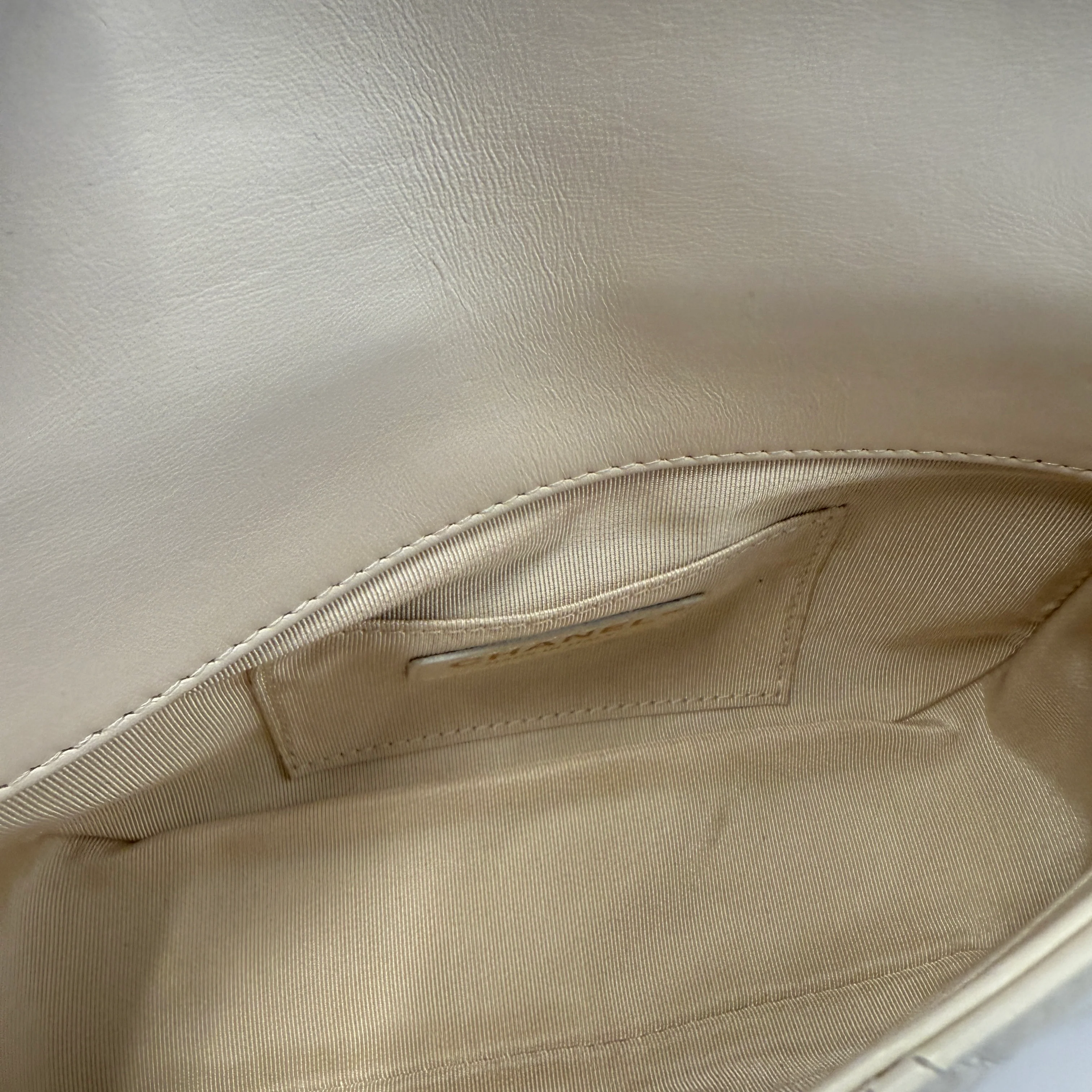 White Shiny Quilted Lambskin Pearl Chain Mini Flap Bag - Image 9