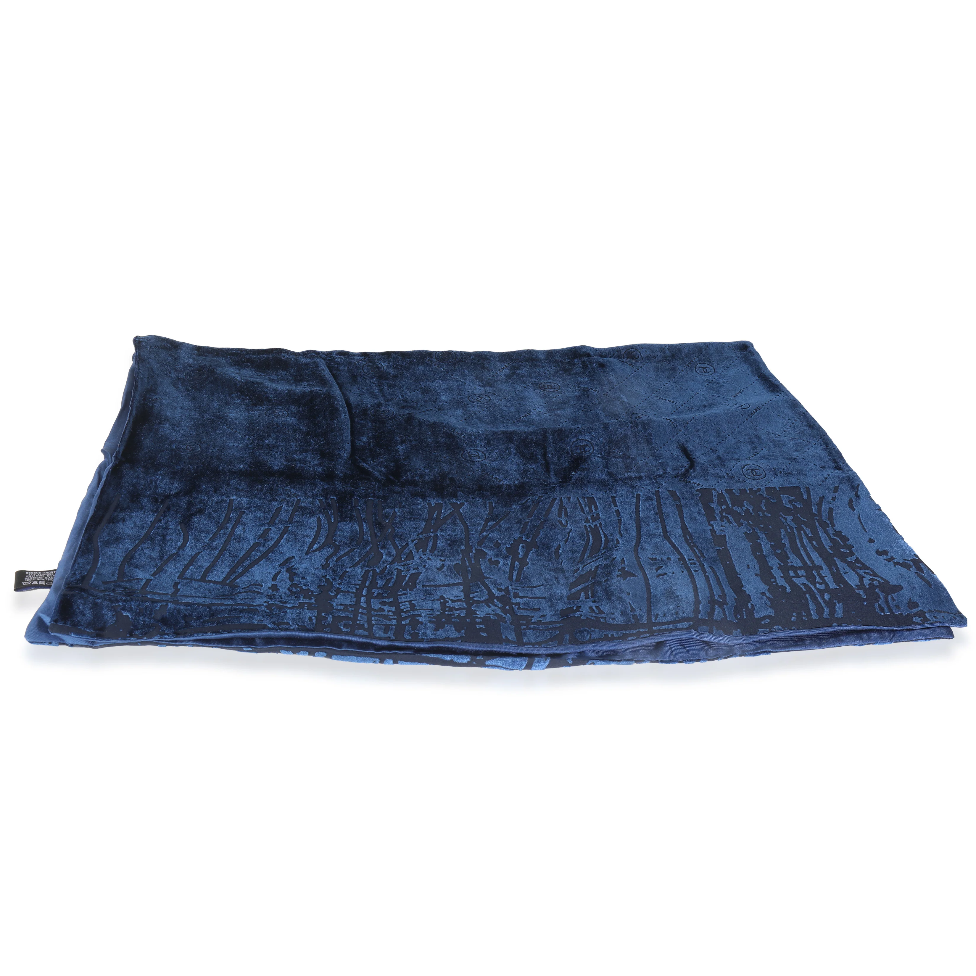 18A Dark Navy Velvet CC Logo Stole