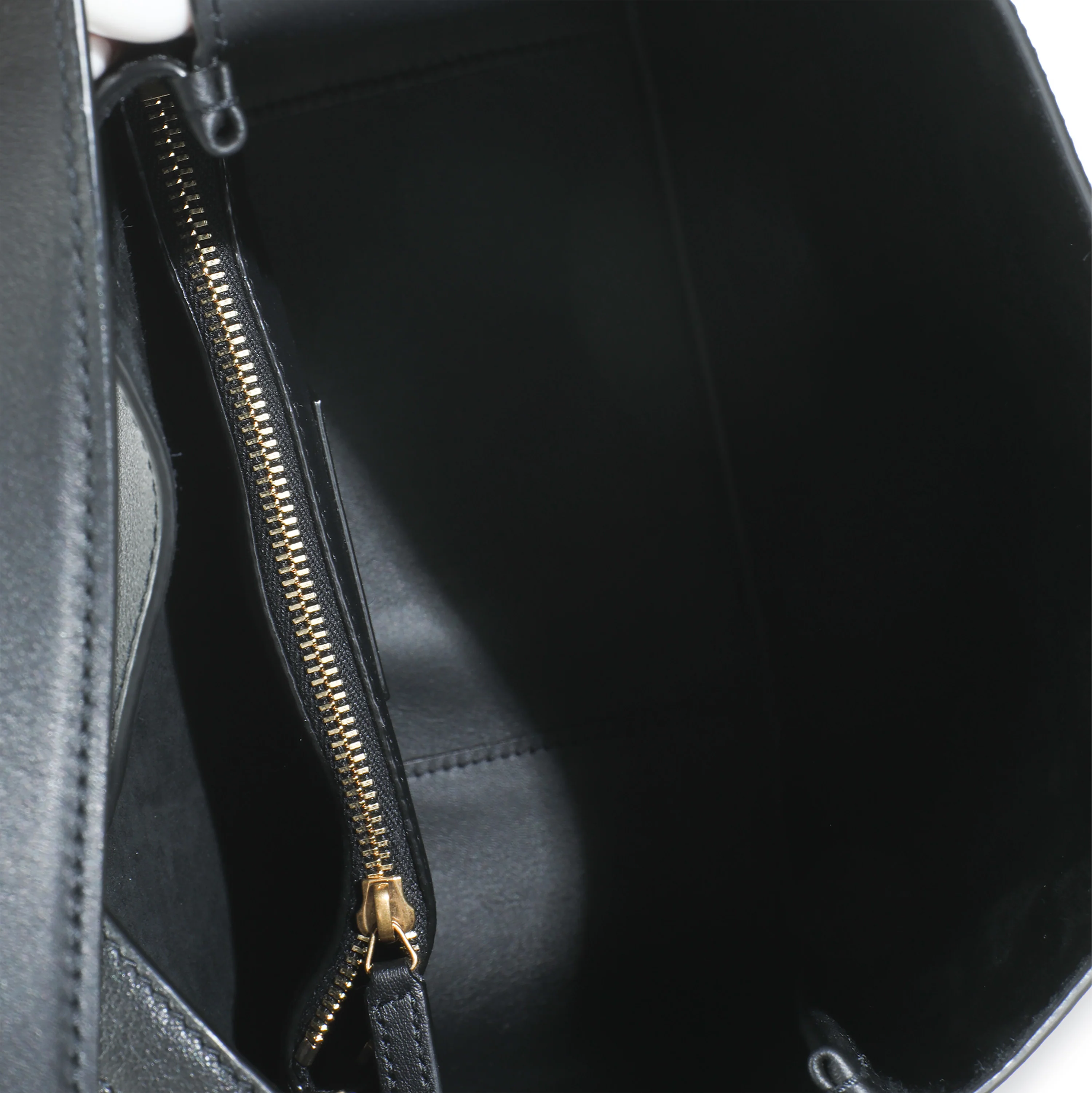 Black Smooth Calfskin Small Le 5 A 7 Soft Hobo - Image 7
