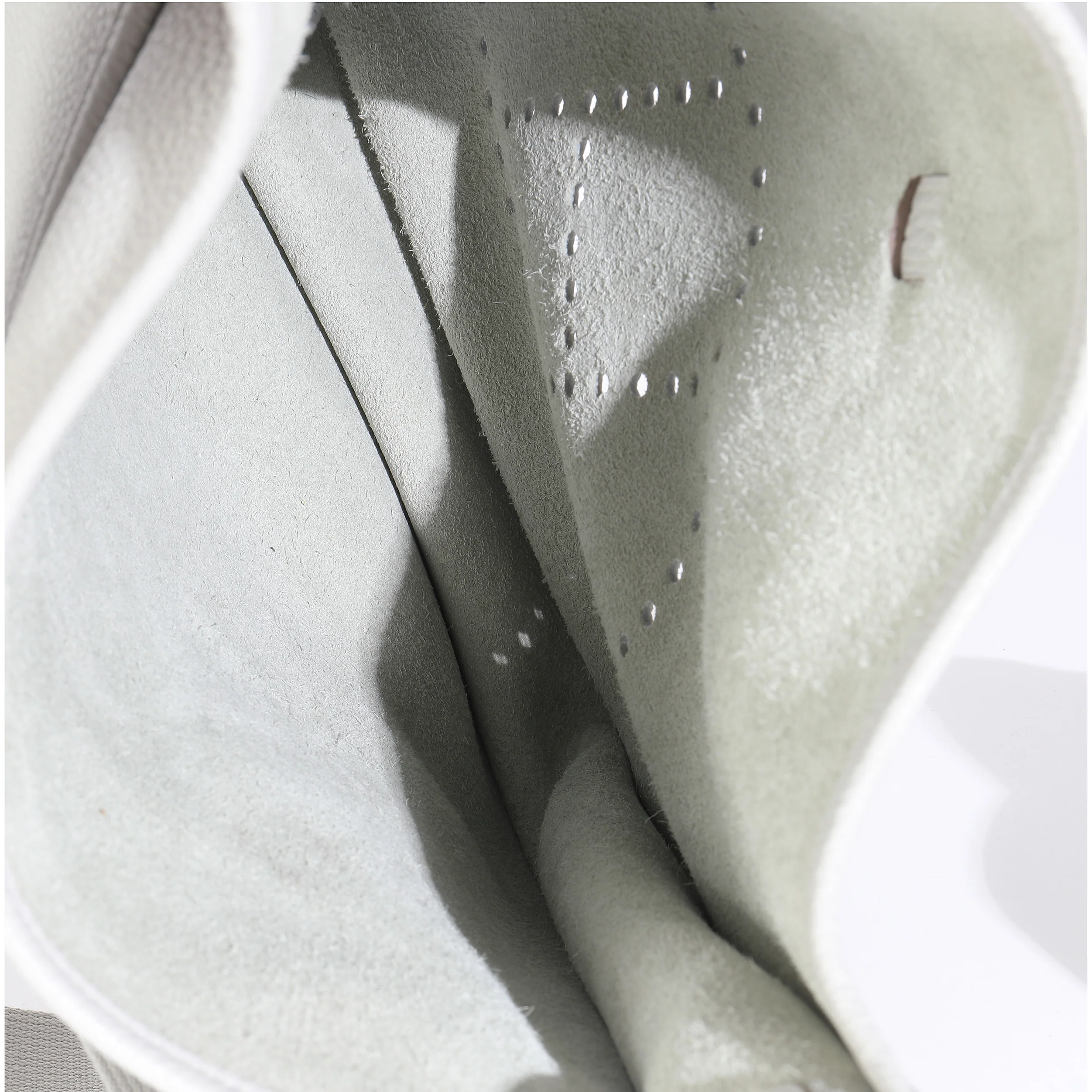 Gris Perle Clemence Evelyne 33 GM PHW - Image 9