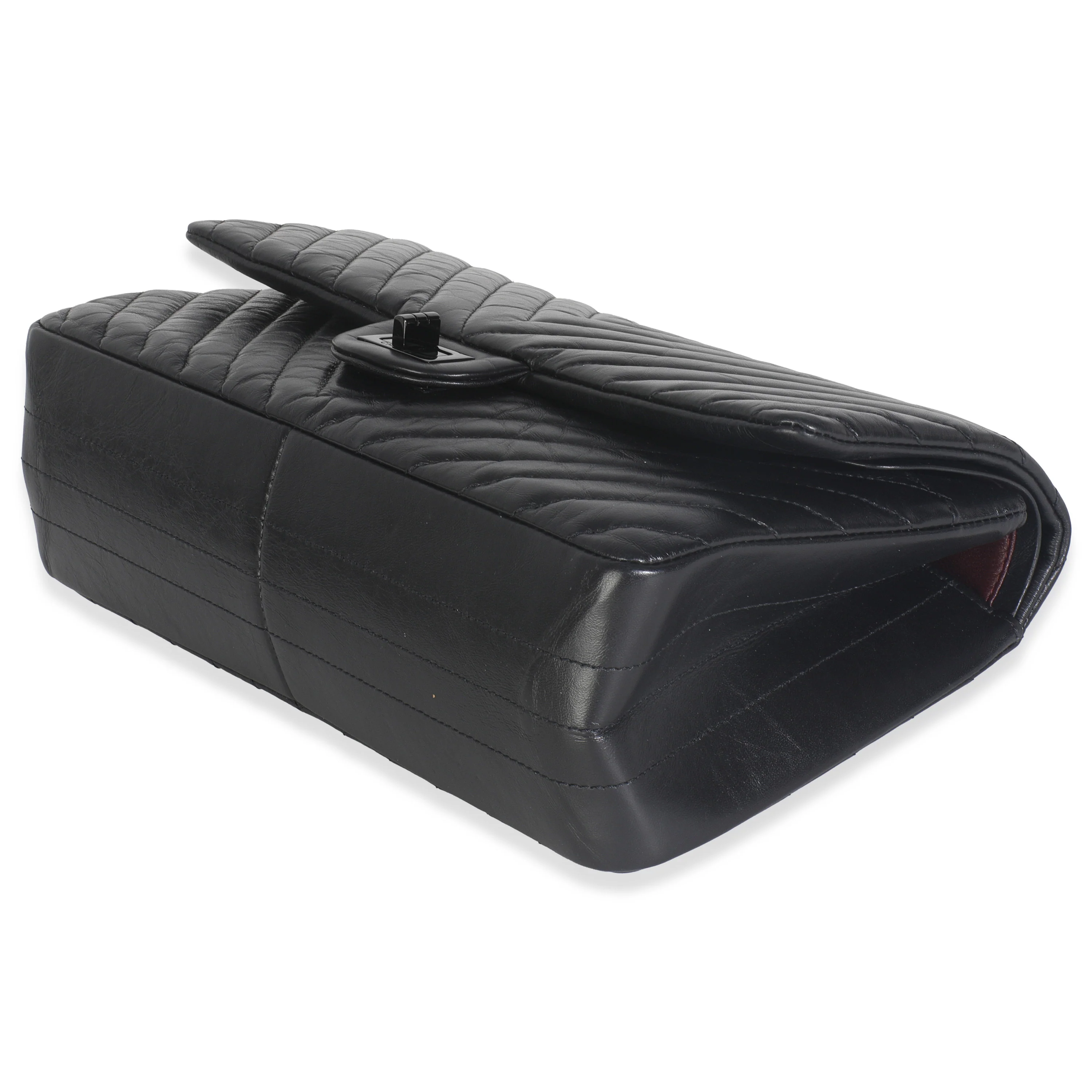 Aged Calfskin Chevron 2.55 So Black Reissue 226 Flap Bag - Image 6