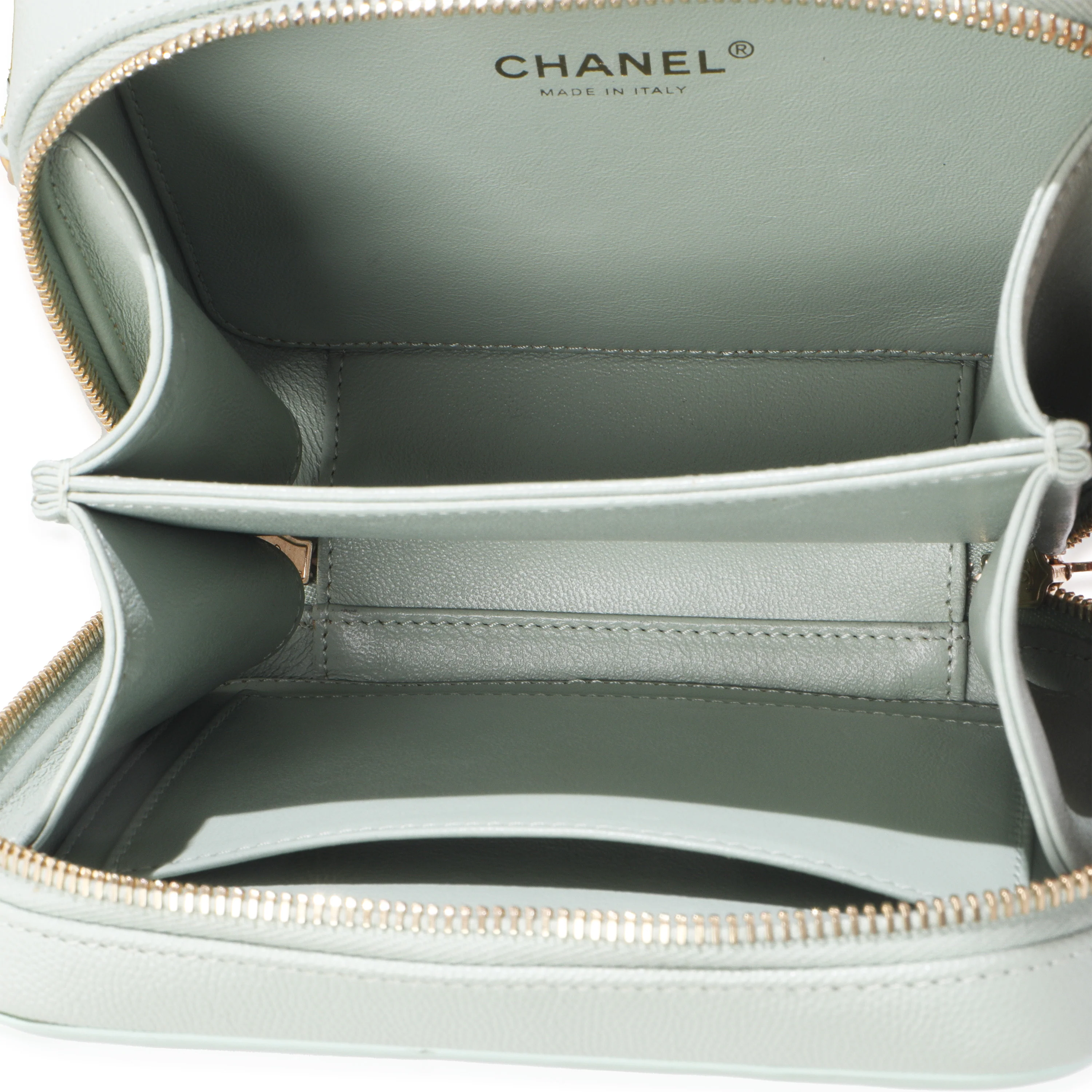 Mint Quilted Caviar Small CC Filigree Vanity Case - Image 9