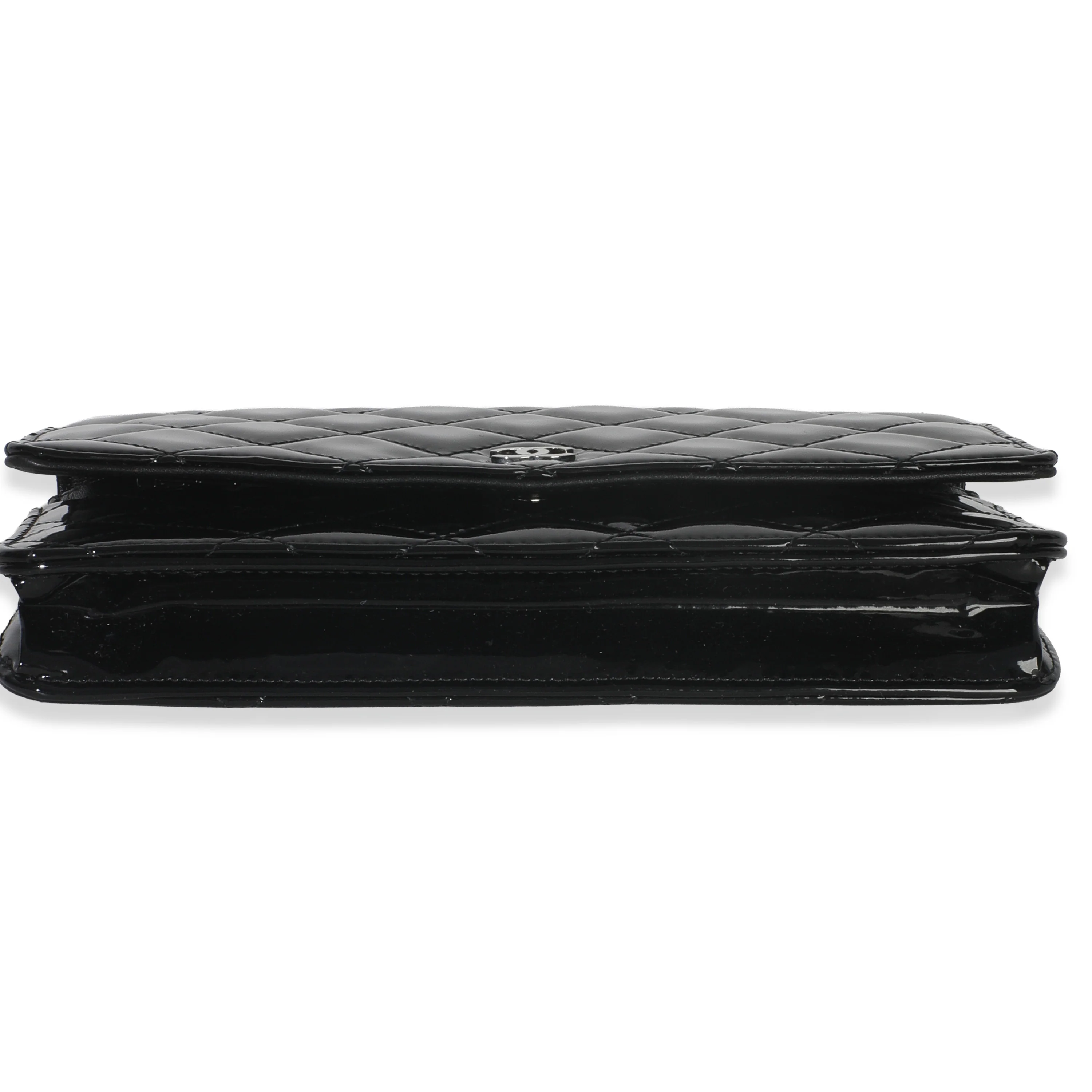 Black Quilted Patent Classic Wallet On Chain - Image 5