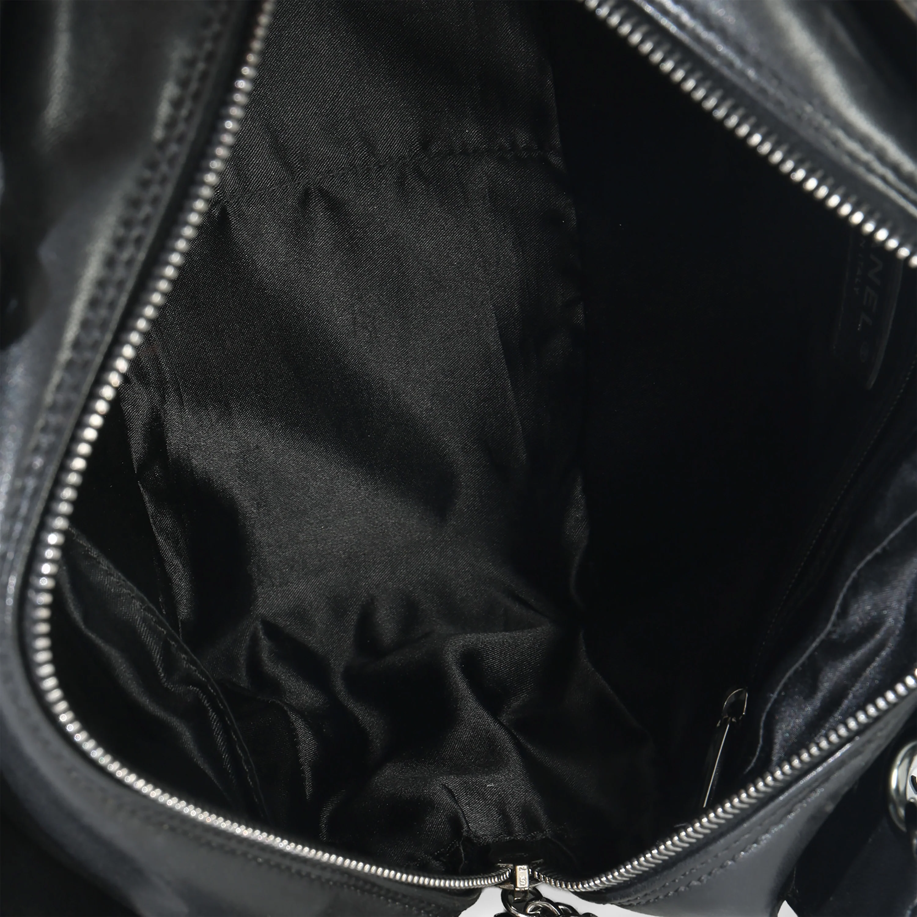Black Lambskin Python Patchwork Shoulder Bag - Image 8