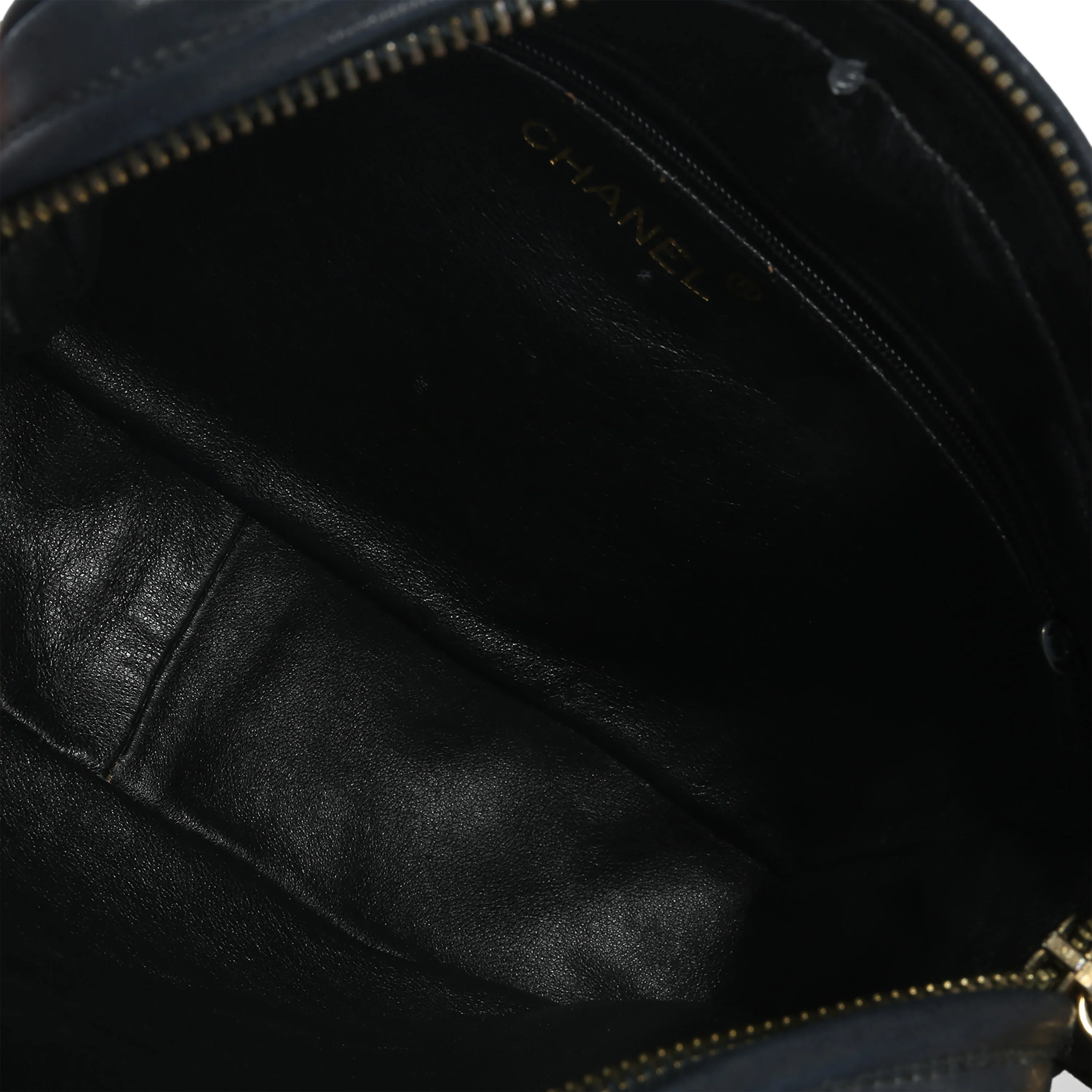 Vintage Black Quilted Lambskin Small Tassel Camera Bag - Image 9