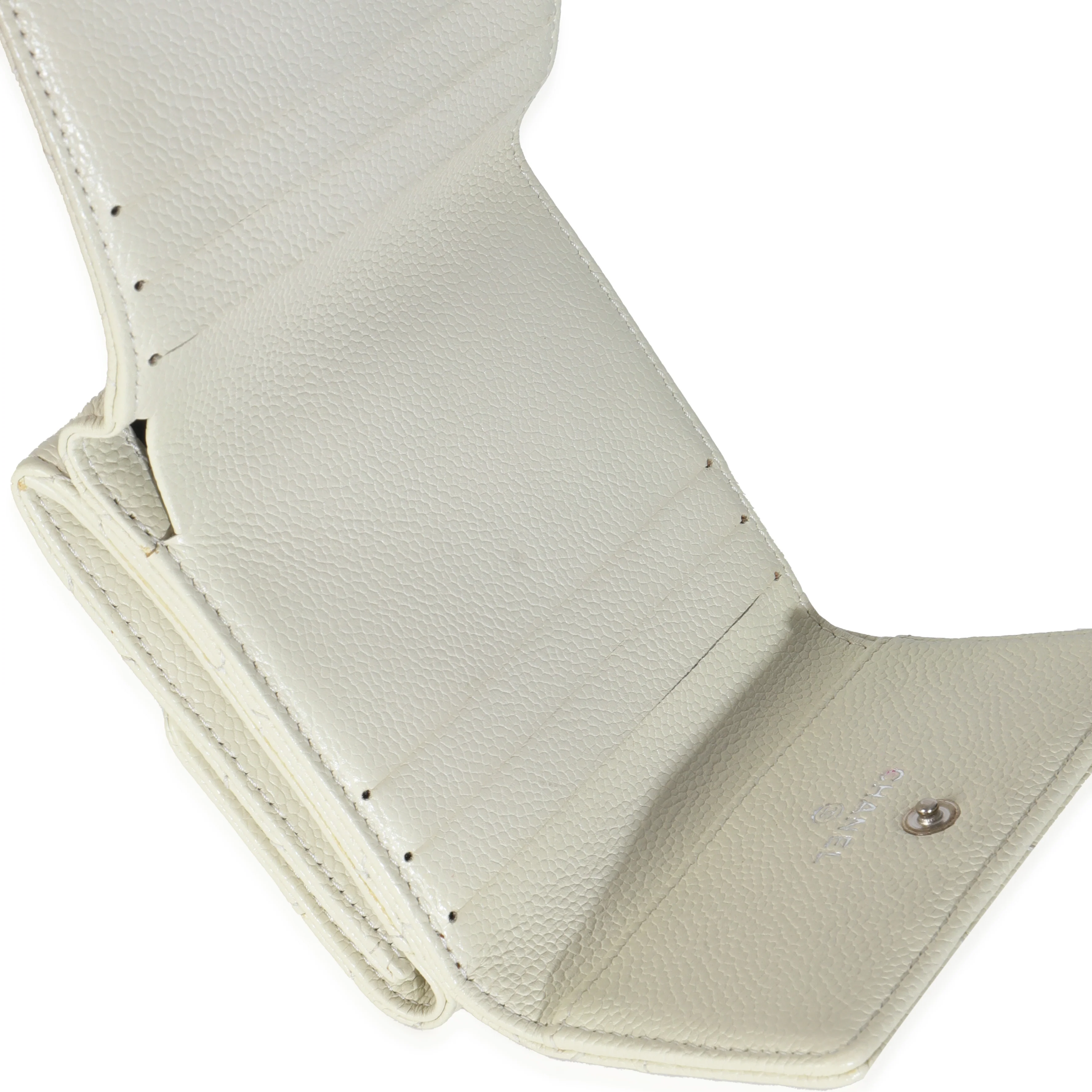 Ivory Quilted Caviar Multifold Wallet Handbag - Image 8