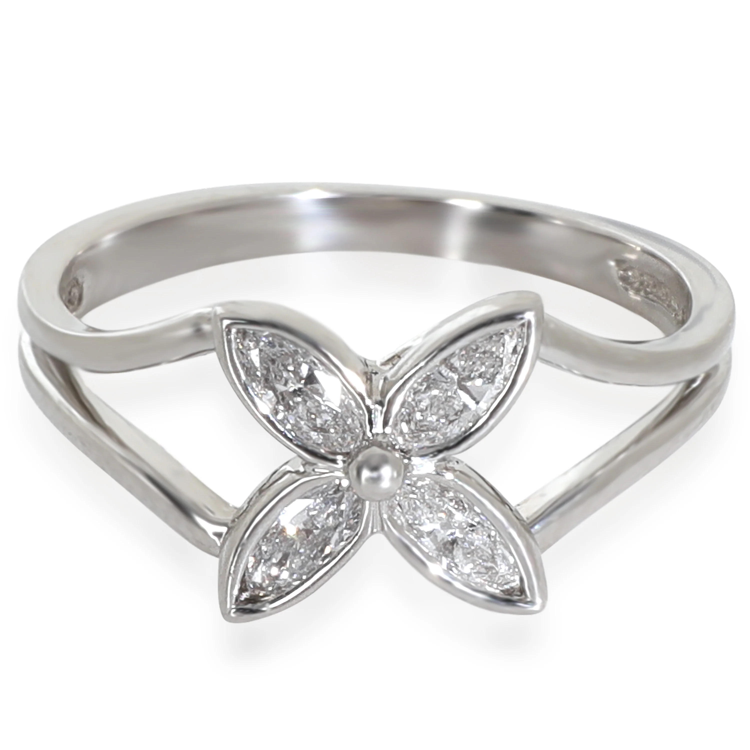 Platinum Diamond Vintage Victoria Ring