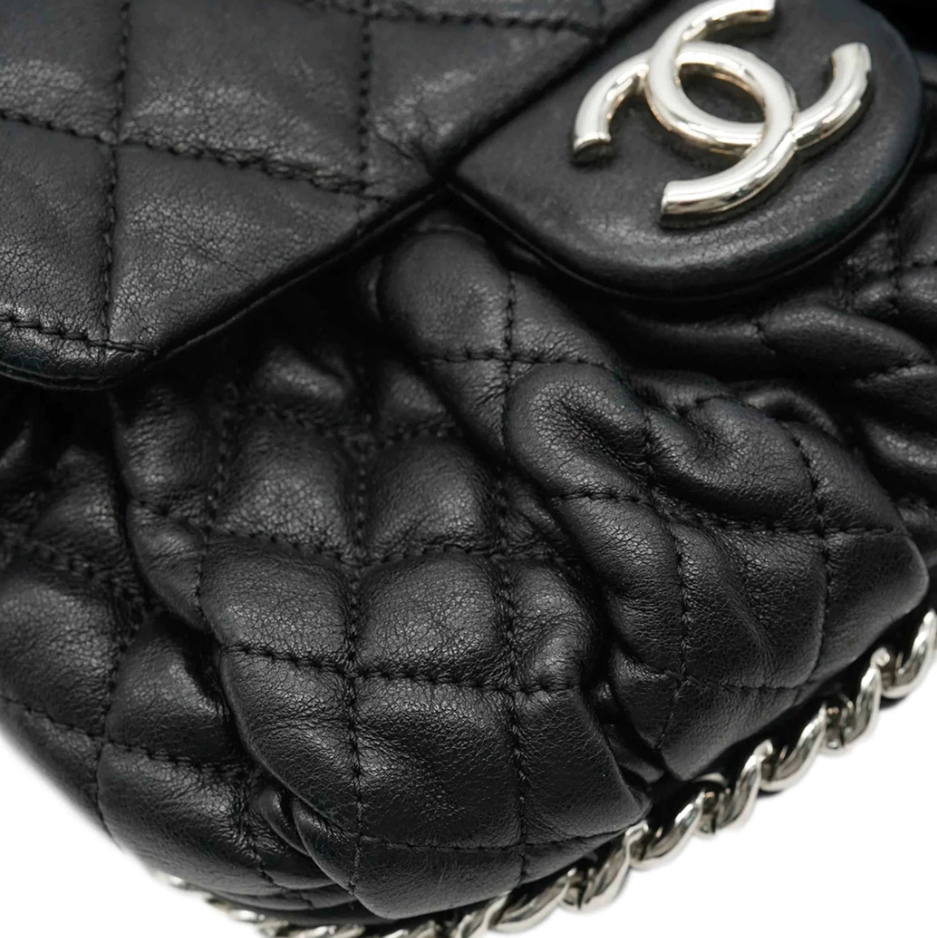 Chanel Black Washed Lambskin Quilted Chain Around Messenger - Image 6