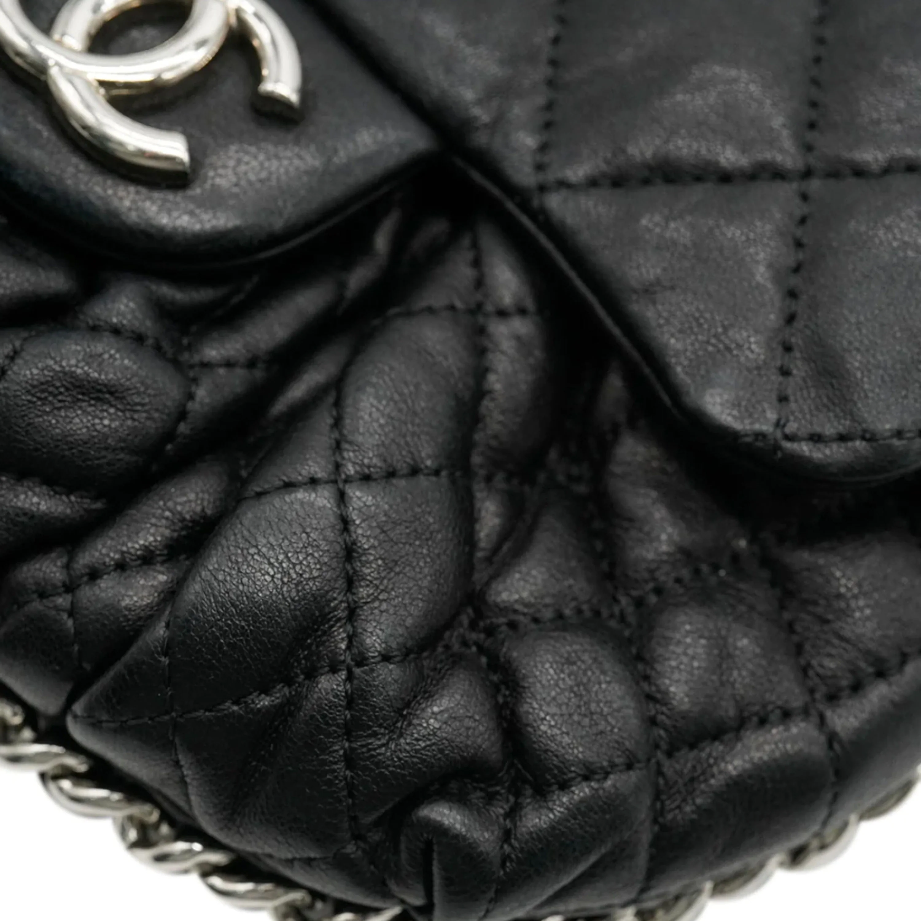 Chanel Black Washed Lambskin Quilted Chain Around Messenger - Image 7