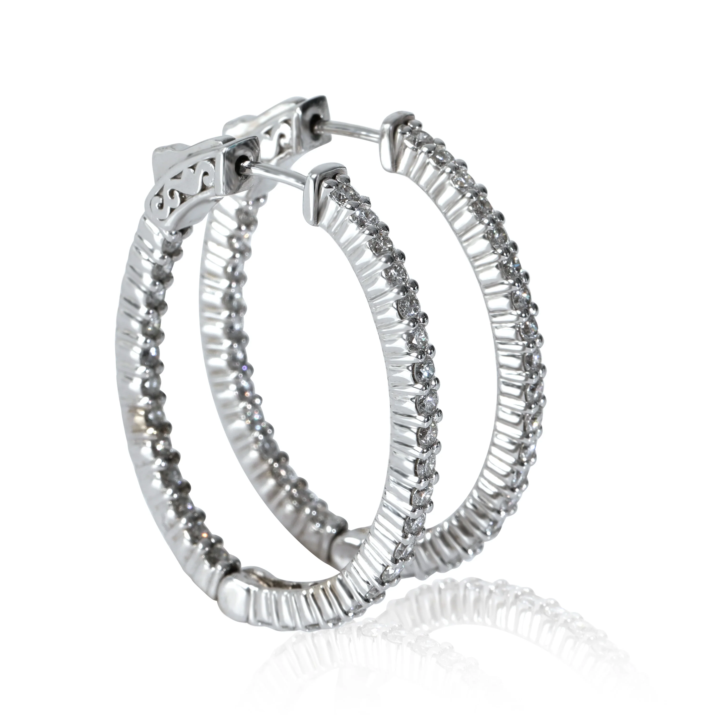 Diamond In Out Oval Shaped Hoop Earrings in 14K White Gold (1 3/4 CTW) - Image 2