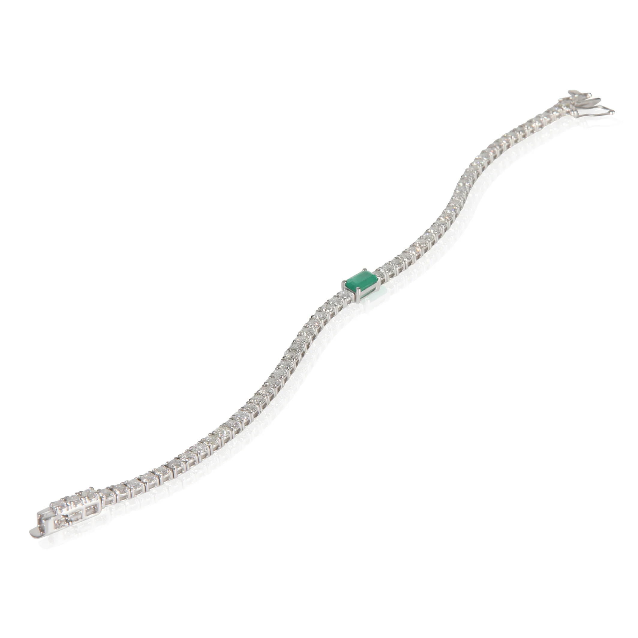 White Gold Emerald and Diamond Bracelet - Image 4
