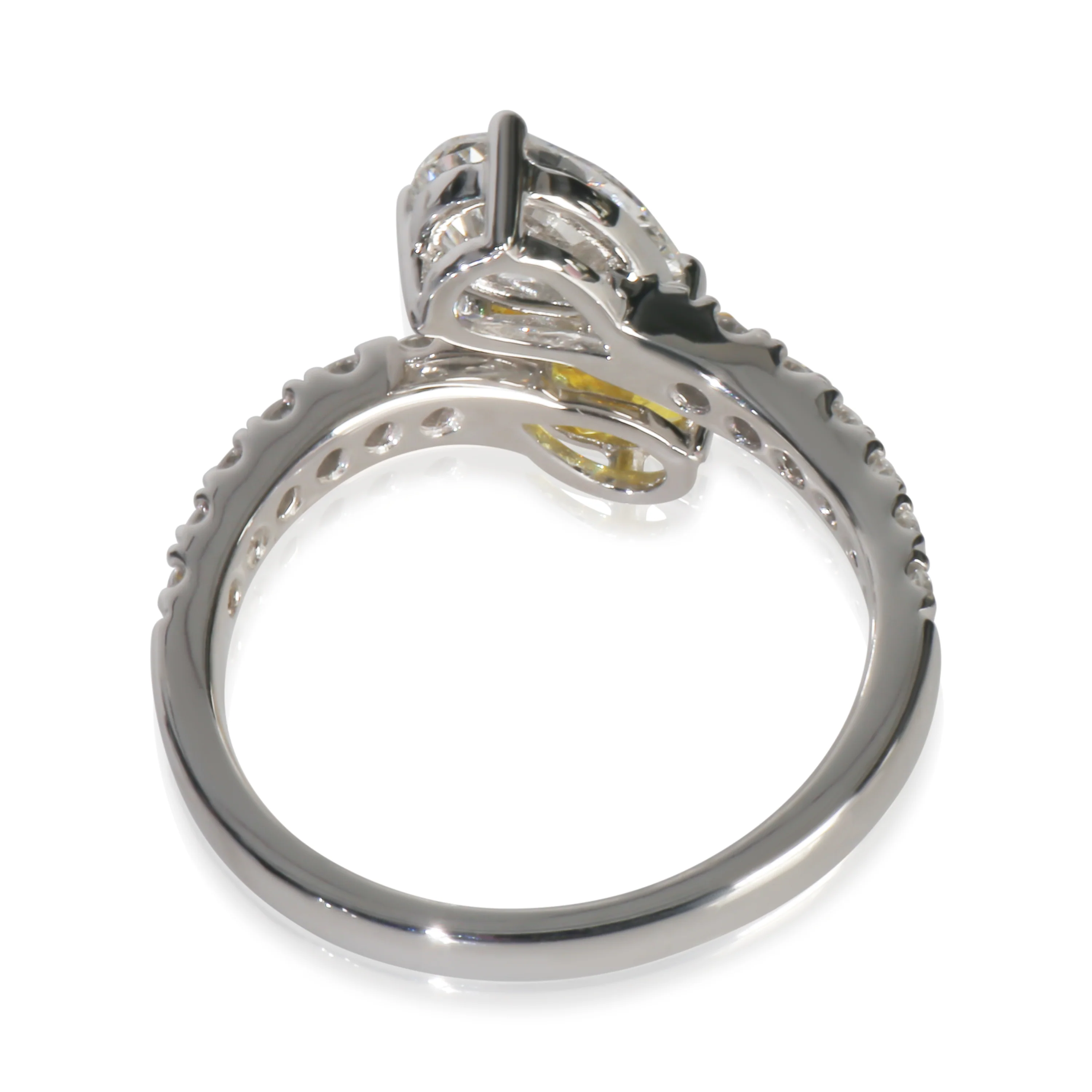 2.5 ctw White Gold & Yellow Gold Lab-Grown Diamond Ring - Image 3