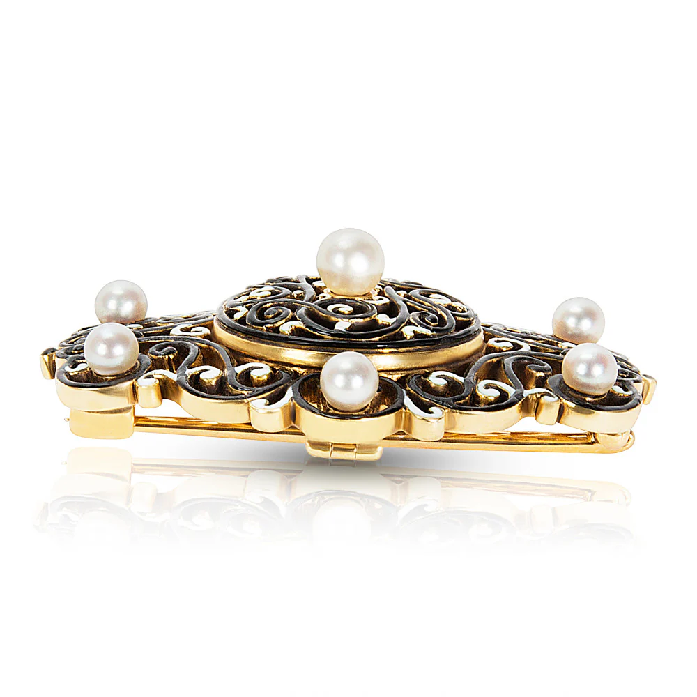 18K Yellow Gold T.B. Starr Estate Lovelock Brooch with Enamel & Pearl - Image 2