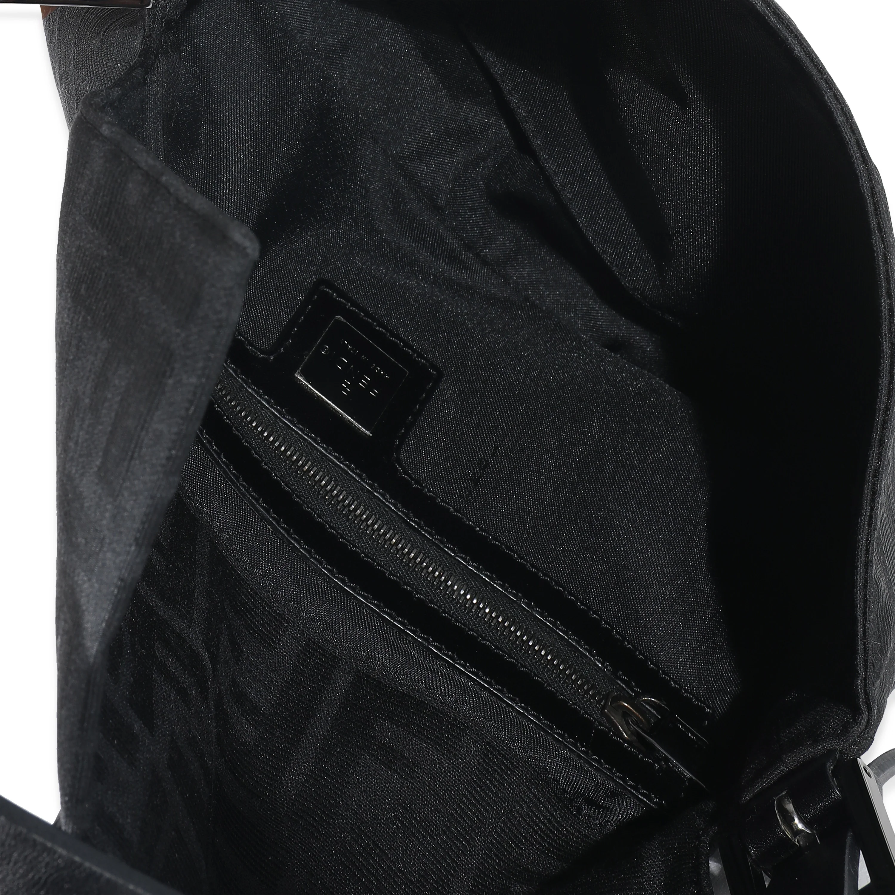 Fendi Black Zucca Canvas Baguette - Image 4