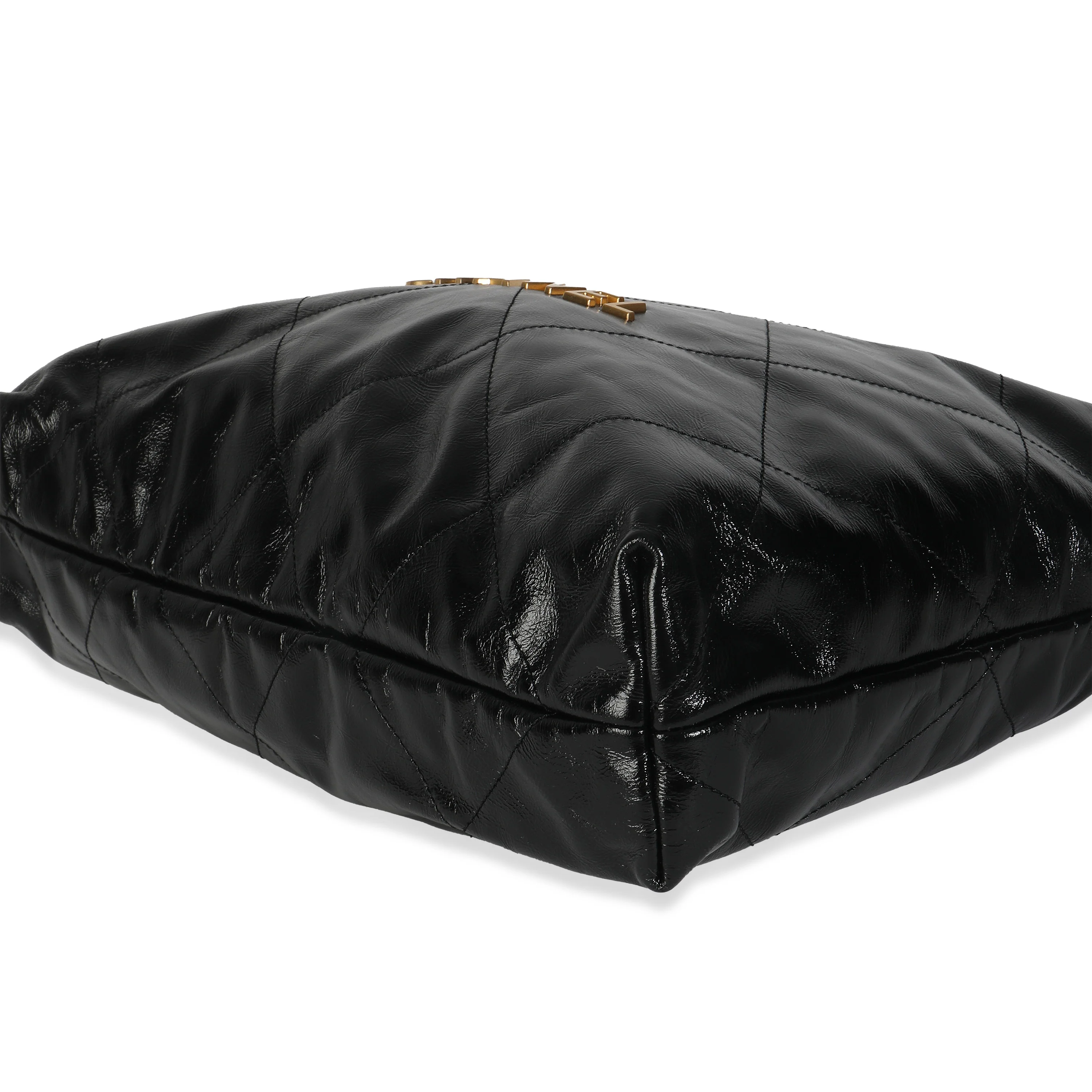 Black Quilted Chanel 22 Hobo - Image 7