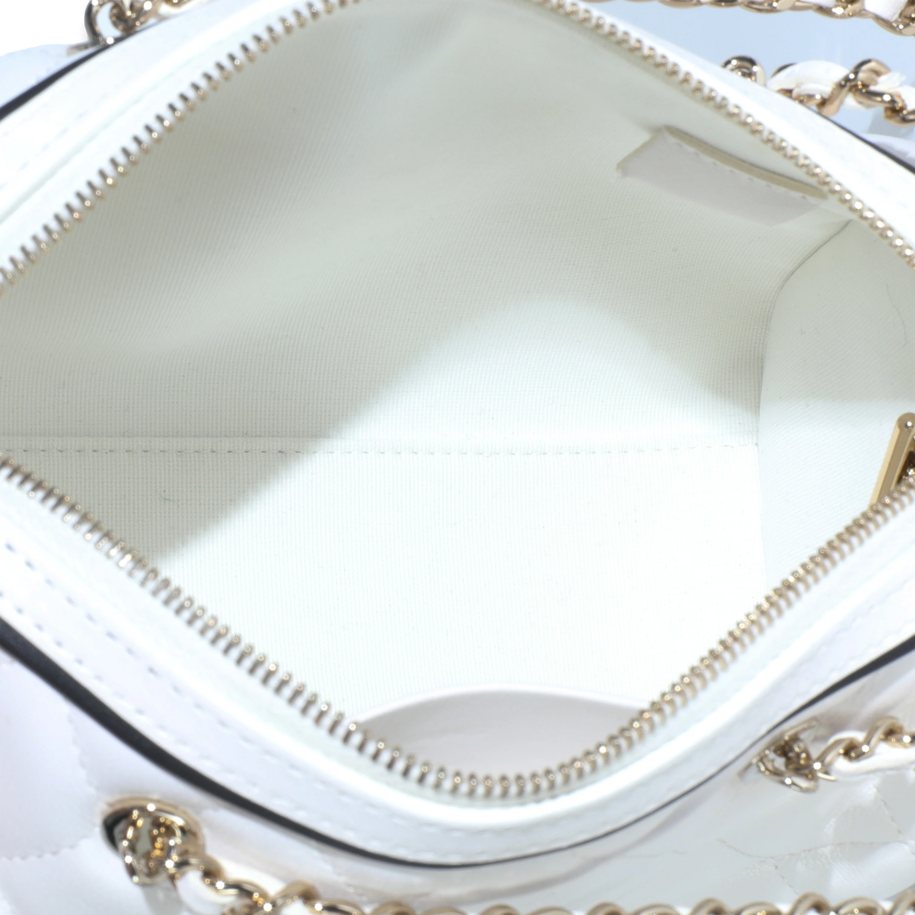25P White Quilted Lambskin Mini CC Bowler Bag - Image 9